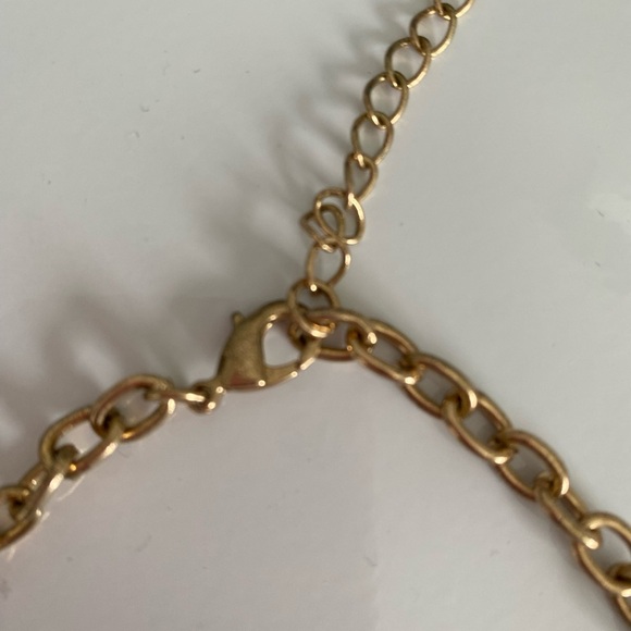 Chunky Green Beaded Necklace - Picture 4 of 4